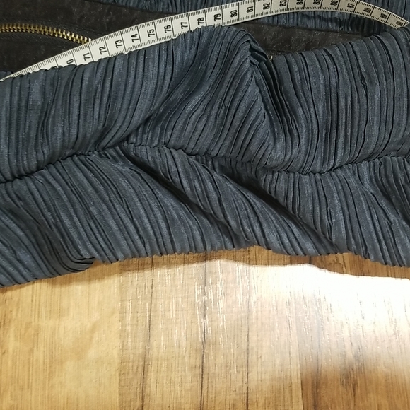 DAISY Body Con Blue Ruched Dress Full Zip Front Dress with Black Trim - Picture 16 of 16